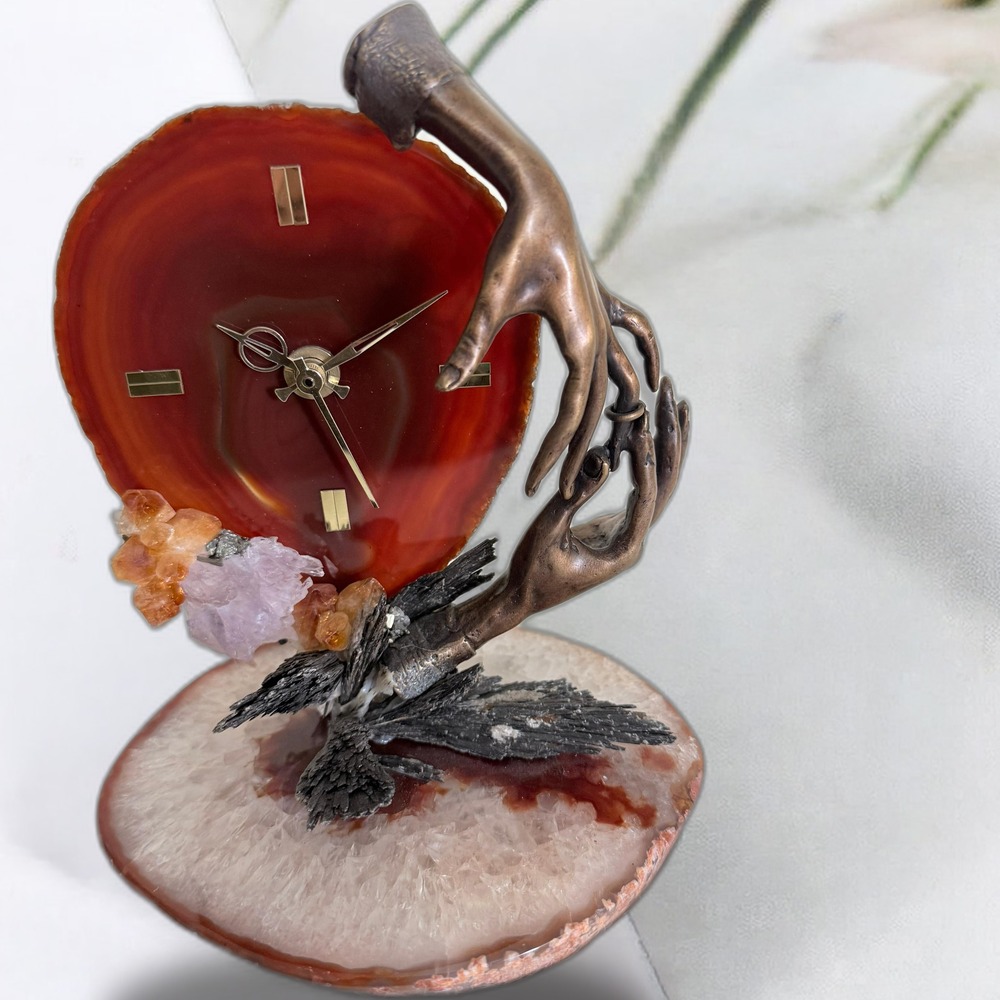 Gem Clock – Exquisite Decorative Timepiece for Elegant Interiors