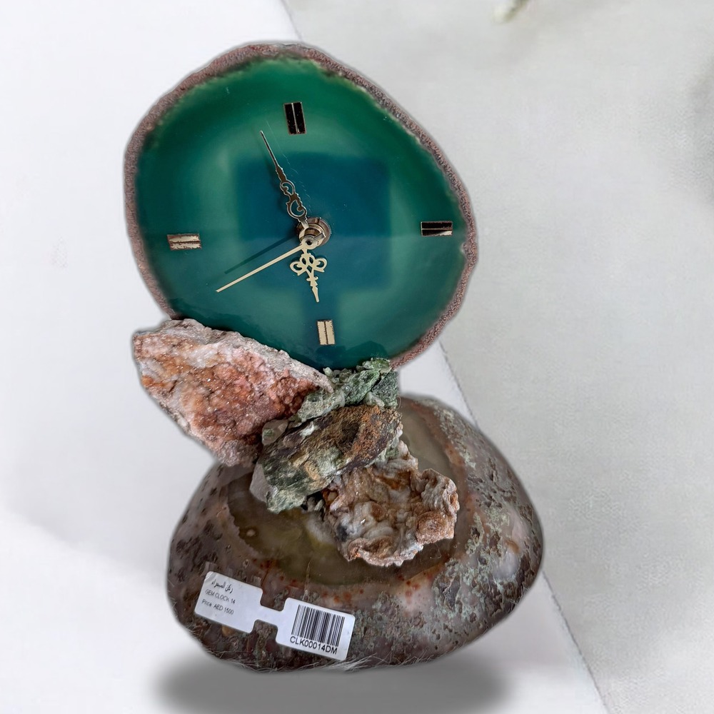 Gem Clock – Elegant Statement Piece for Modern Living