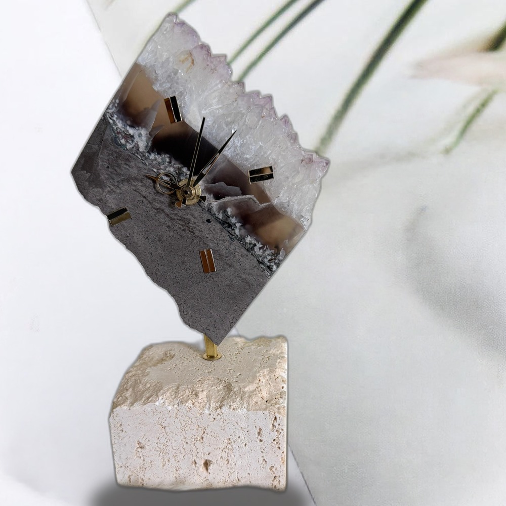 Gem Clock – Premium Artistic Clock for Luxury Interiors