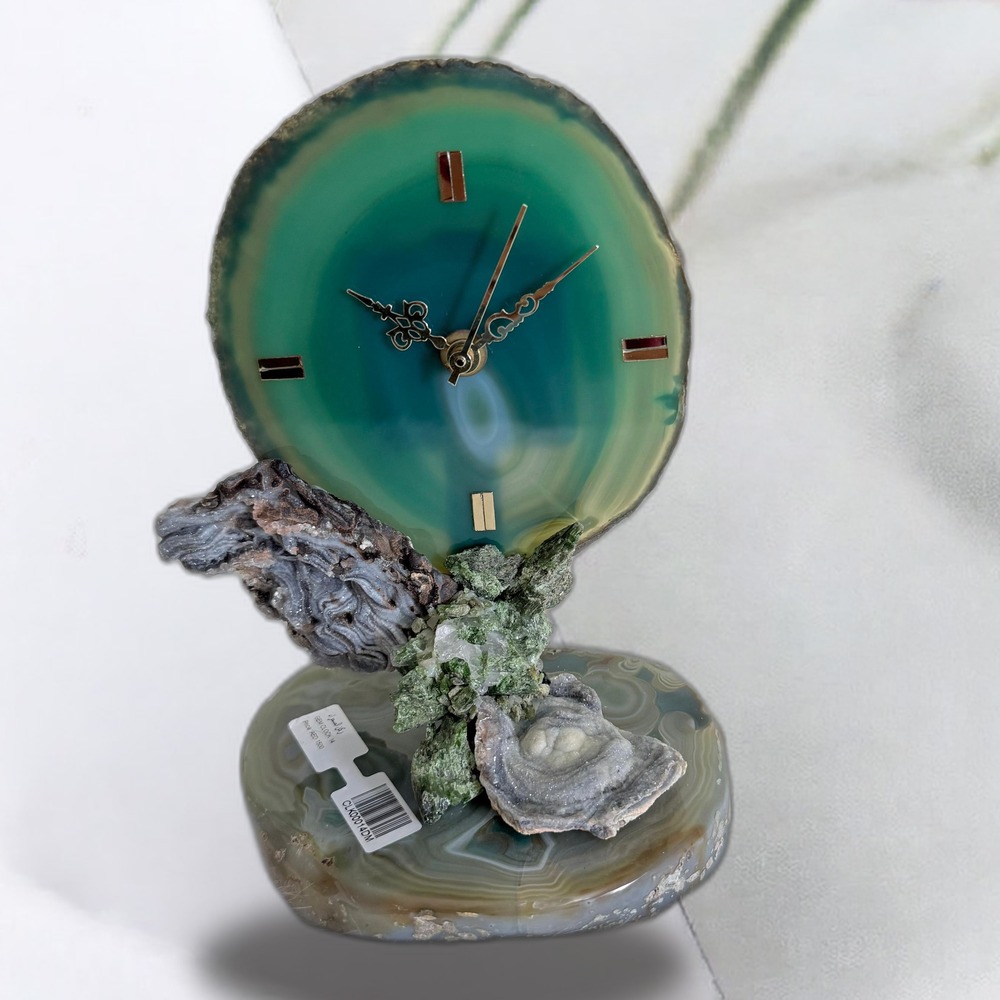 Premium Gem Clock – Elegant Natural Gemstone Table Clock