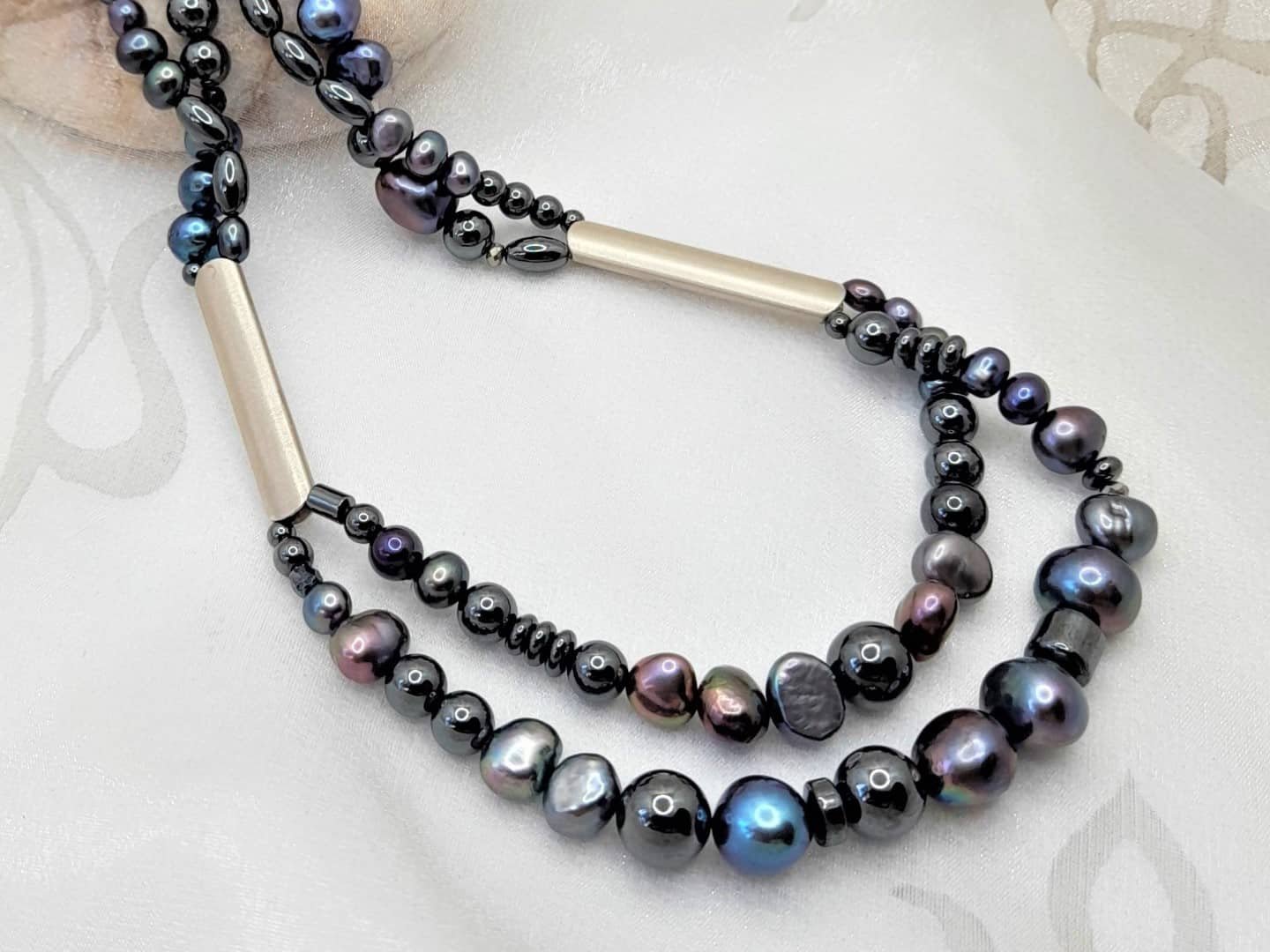 BLUECHALIC EBONY WITH PEARL