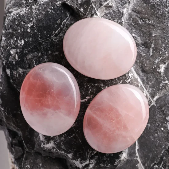 Buy Rose Quartz Loose Gemstone per Gram Online UAE | Eleganza Gems