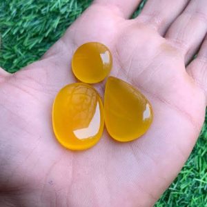 Buy Yellow Onyx Loose Gemstone per Gram Online UAE | Eleganza Gems